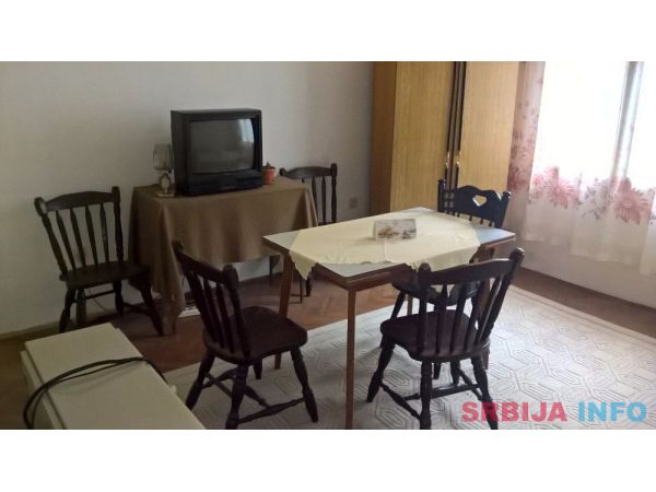 Prizemlje kuce u Nisu