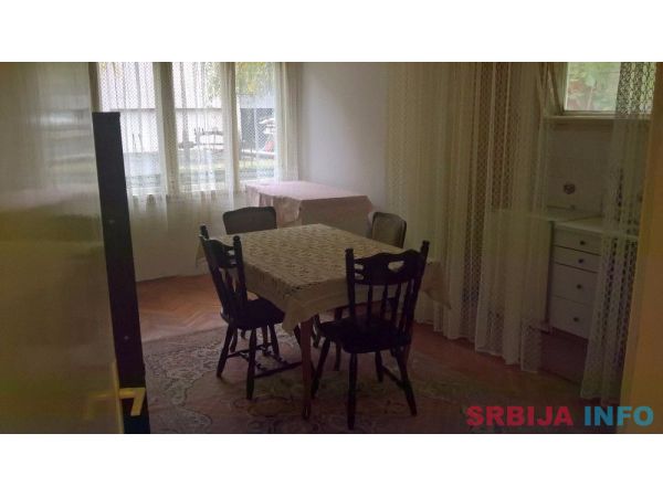 Prizemlje kuce u Nisu