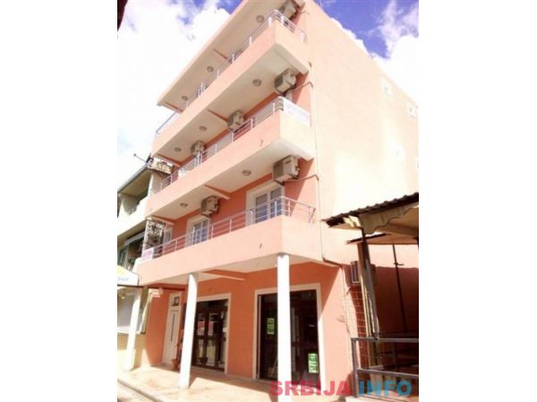 Sutomore - Apartmani na ekstra lokaciji