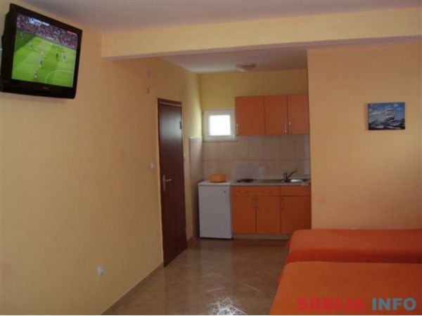 Sutomore - Apartmani na ekstra lokaciji