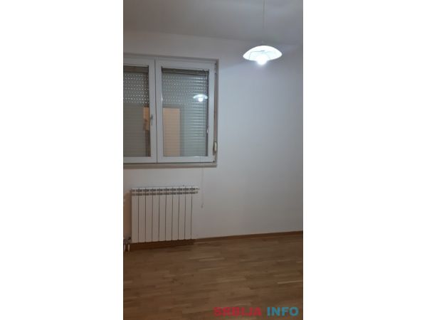 Stan na prodaju-Brace Jerkovic 78m2+15m2 terasa