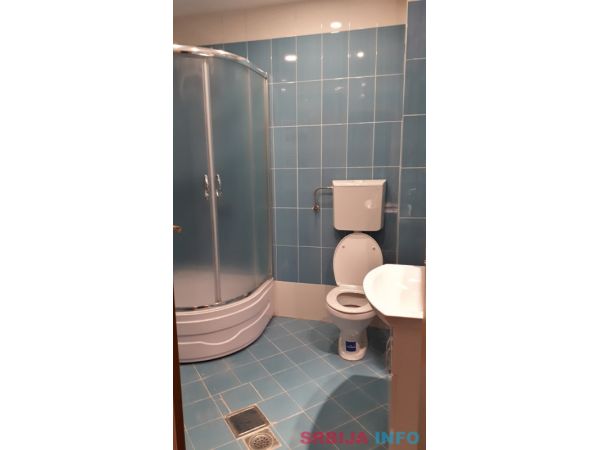 Stan na prodaju-Brace Jerkovic 78m2+15m2 terasa