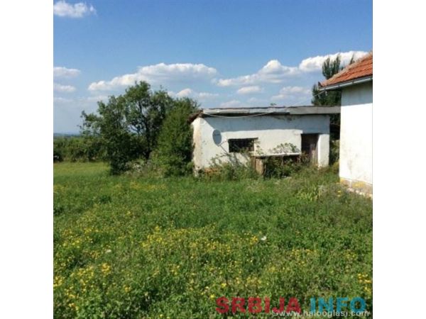 Kuca Vinca kod Topole