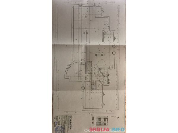 Prodajem kucu u Meljaku/Velika Mostanica