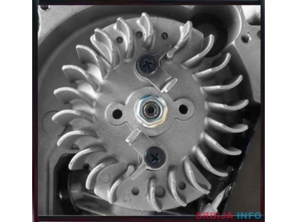 Motorna testera DEMON PRO 4.4 KS