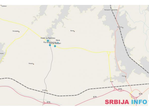 Na prodaju Vocnjak kod Hotela na Raskrscu