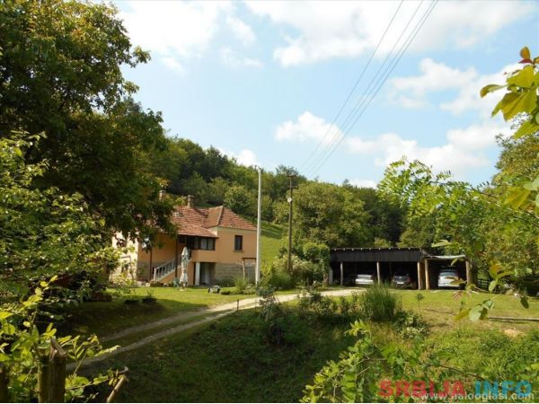 Kuca na prodaju Arandjelovac-Bukovik