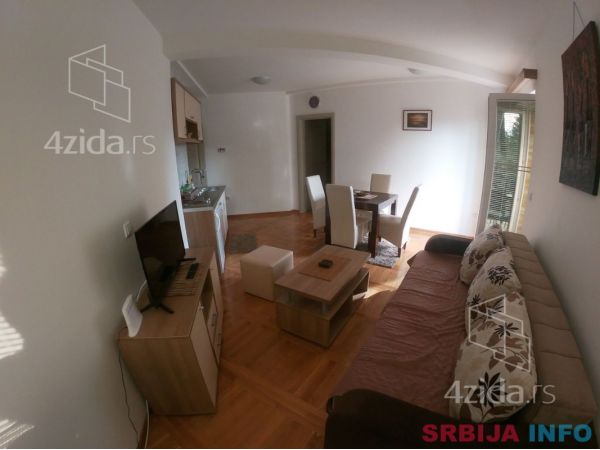Apartman u samom centru Zlatibora