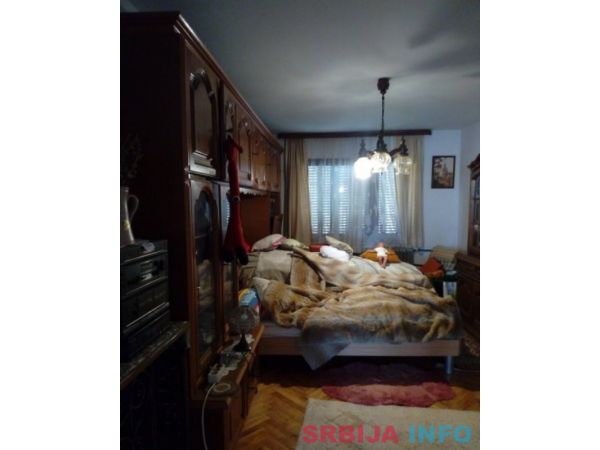 Luksuzna kuca na Umcarima-Beograd