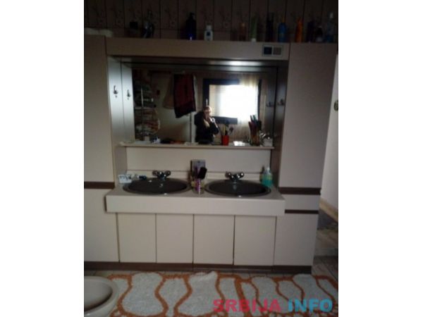 Luksuzna kuca na Umcarima-Beograd