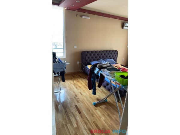 Splav na Savi-Ostruznica