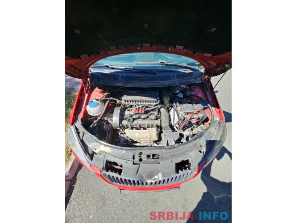 Skoda Roomster 1.4 benzin & plin atestiran 