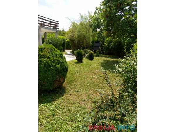 Prodajem kucu u Vrnjackoj Banji