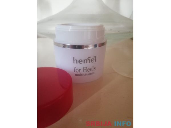 MULTIVITAMIN KREMA ZA PETE TABANE LAKTOVE