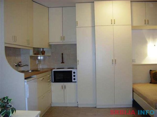 Odmor na Dunavu u borovoj &scaron;umi, povoljno