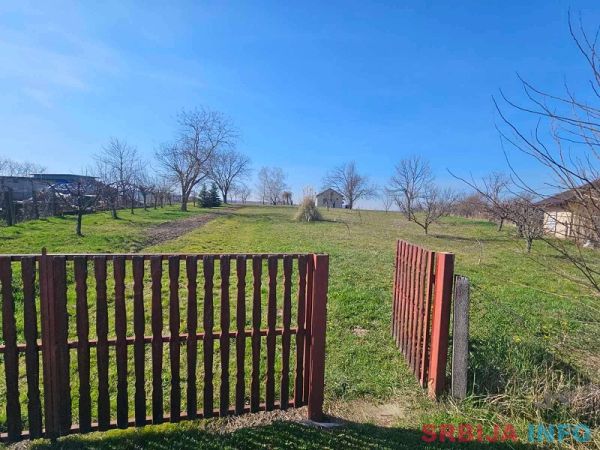 Odličan građevinski plac na Bano&scaron;toru