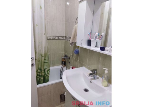 Prodaje se namesten stan od 45m2 u Novom Sadu