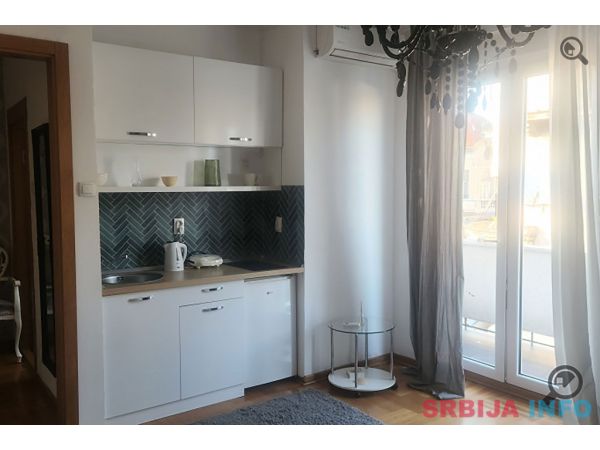 Studio Apartman Lacky Beograd Centar