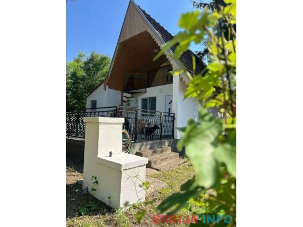 Izdaje se vikendica u Kajtasovu-Bela Crkva