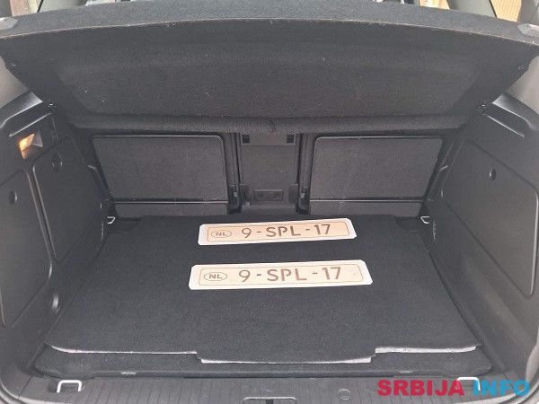 OPEL MERIVA 1.4 b. turbo 2011