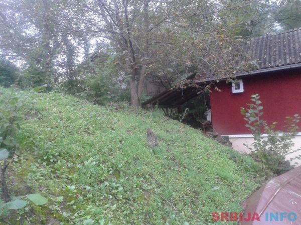 Vikendica na obali Zapadne Morave