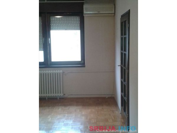 Bezanijska kosa 2,61m2+3.5m2 lodja, dvosoban