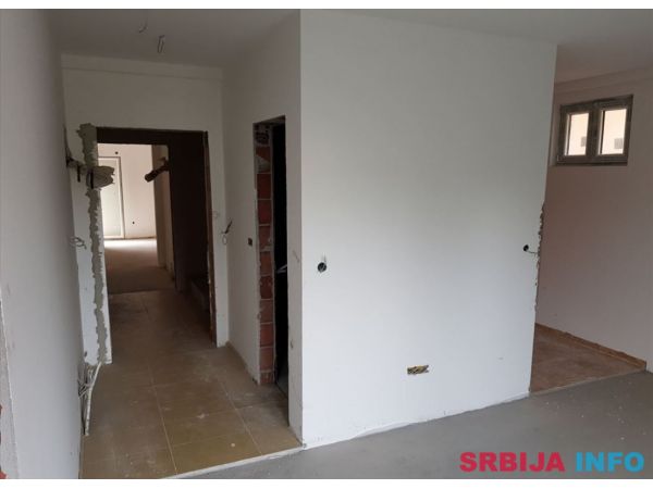 Prodajem stan 40m2