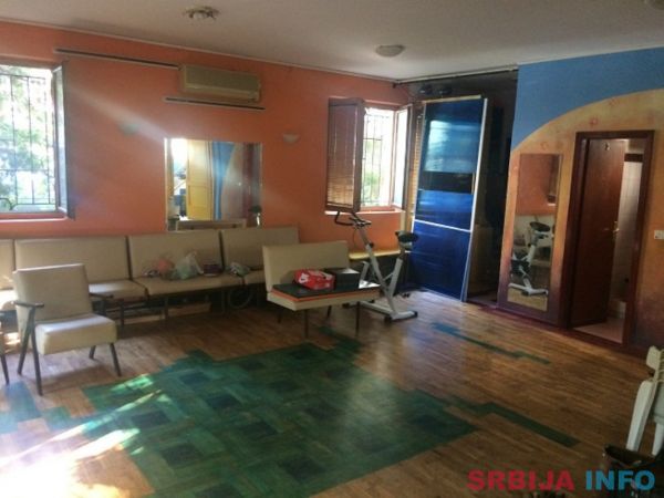 Poslovni prostor-Zemun