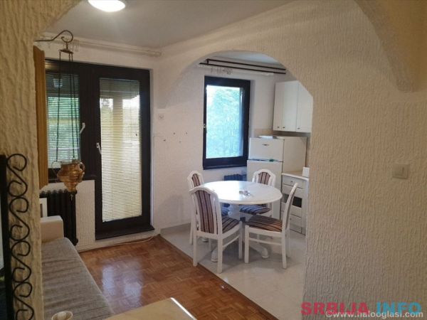 Top stan Bezanijska kosa 1