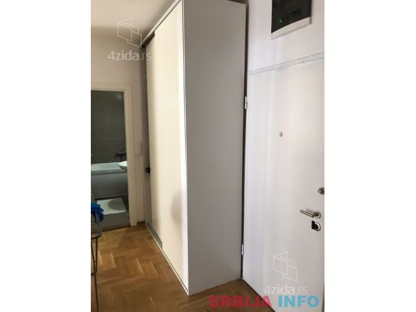 Dvoiposoban stan Novi Beograd-Jurija Gagarina