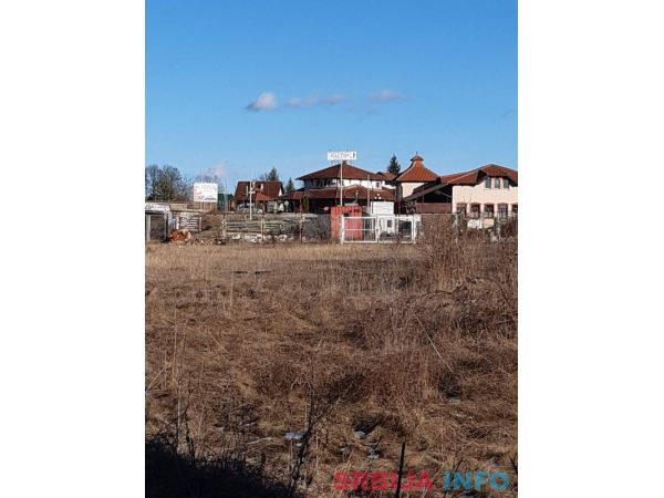 Izdajem plac-magacin, Zlatibor-Mackat