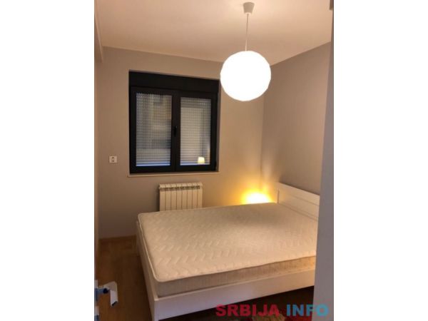 Prodajem LUX stan na Lekinom Brdu-vlasnik