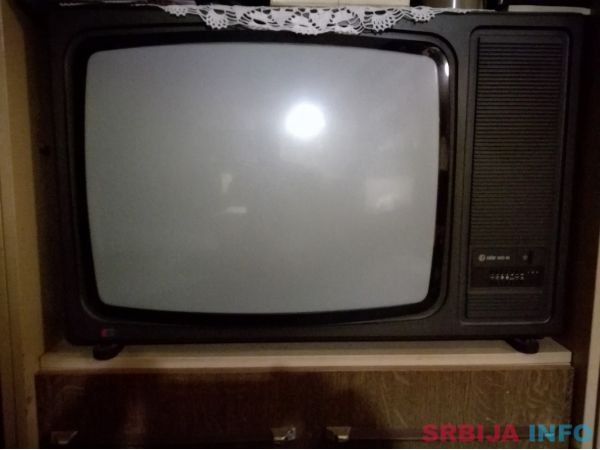 TV Ei u boji iz 1985