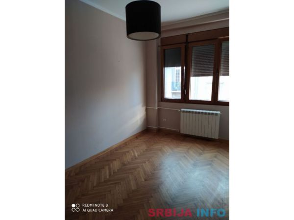 Dvosoban stan u centru Beograda