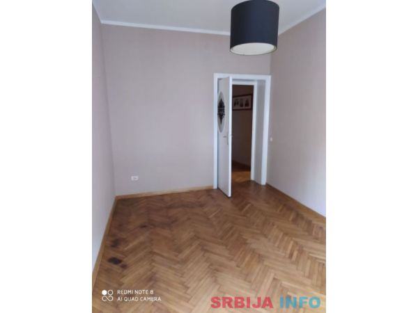 Dvosoban stan u centru Beograda