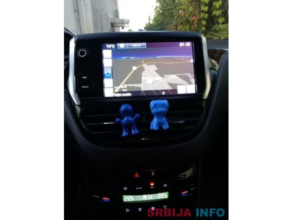 Pežo 2008.1.2turbo benzin 2017. god 