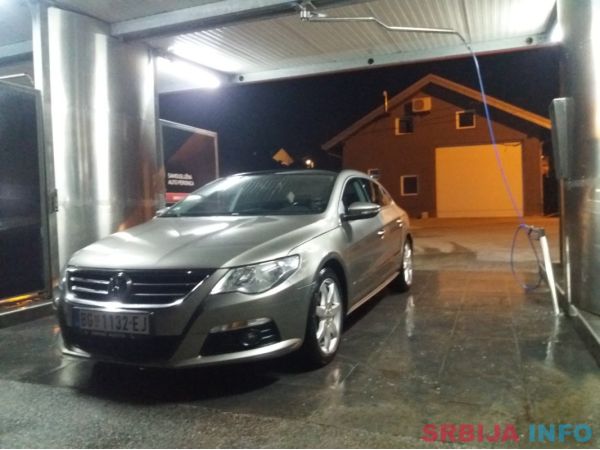 Volkswagen Passat CC 2.0 TDI