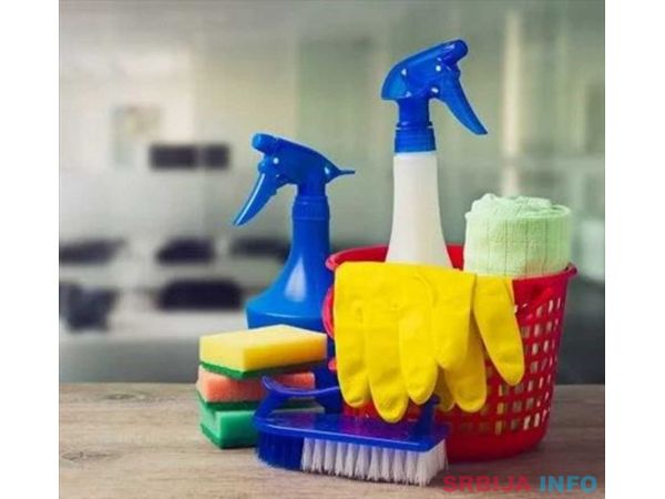 Tražim ženu ili bračni par za održavanje domaćinstva 