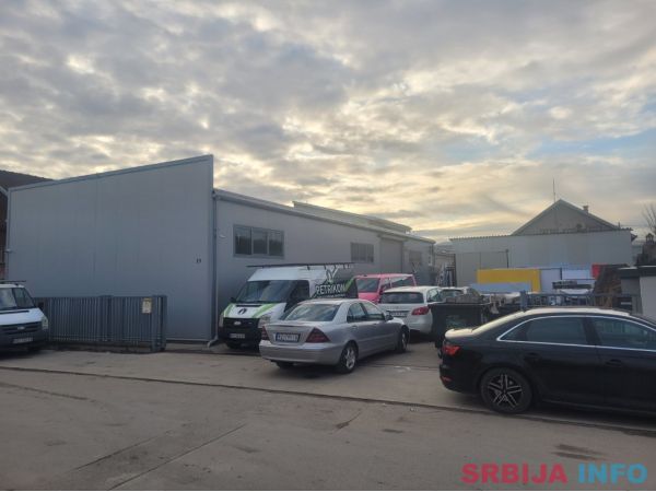 Hala 750m2 Novi Sad