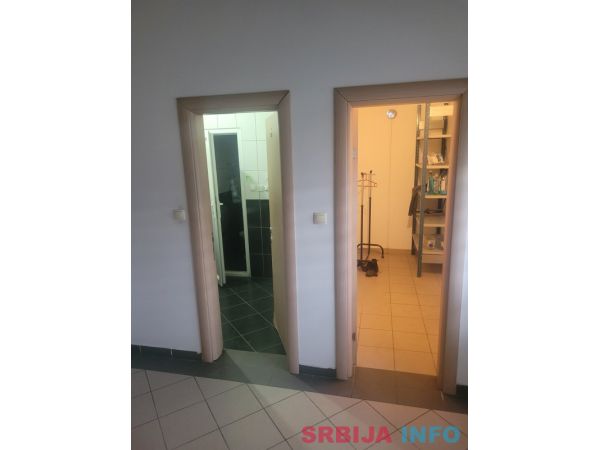 Hala 750m2 Novi Sad