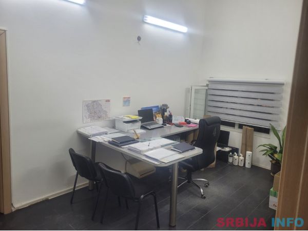 Hala 750m2 Novi Sad