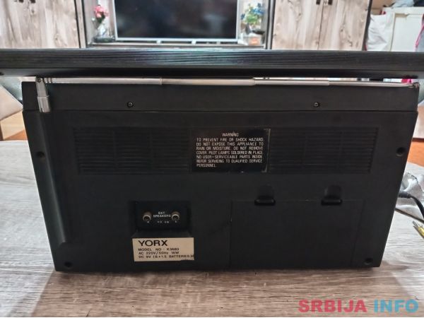 Radio kasetofon york kr680