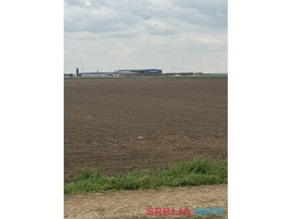 Na prodaju dve parcele Irig-Rivica