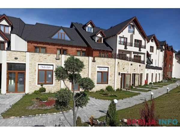 Prodajem luksuzan apartman na Kopaoniku