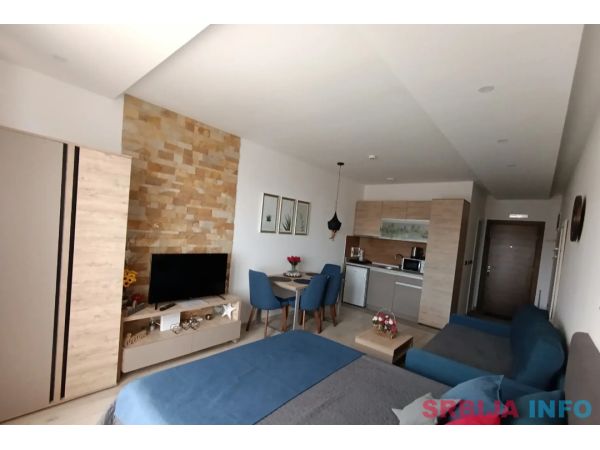 Prodajem luksuzan apartman na Kopaoniku