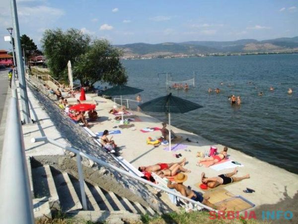 Ceo apartman za samo 2500 din, Vinci na Dunavu