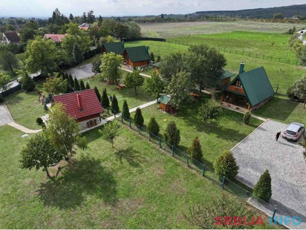 Turisticki kompleks na Fruskoj Gori