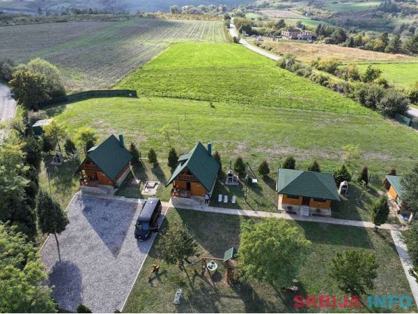 Turisticki kompleks na Fruskoj Gori