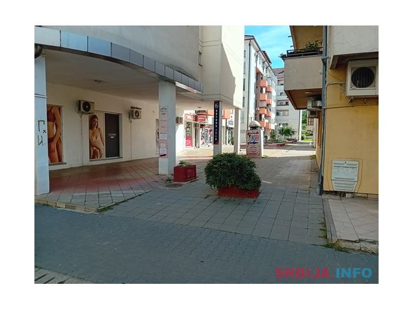 Izdajem opremljen lokal, pekara, proizvodnja kolača, kuhinja