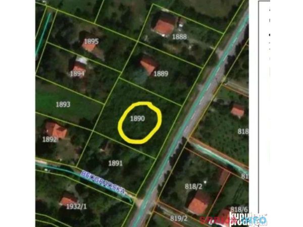 Odličan plac 15 ari Boždarevac Barajevo